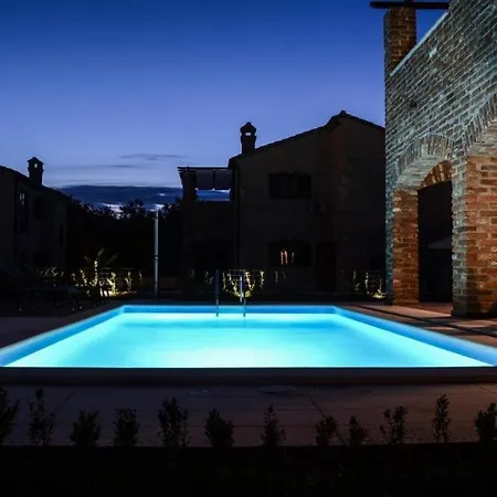 Ferienhaus House In With Terrace, Air Conditioning, Wifi, Washing Machine